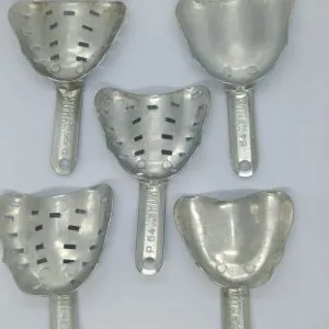 Kit com 5 Moldeiras para edêntulos superiores metal