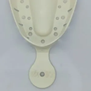 Moldeira superior de plástico N° 8