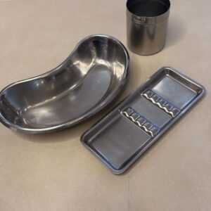 Kit Odontológico com Bandeja para Curetas, Bandeja Formato Rim e Lixeira Odontológica