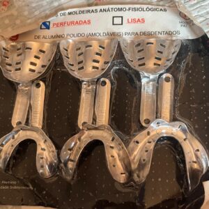 Kit com 6 Moldeiras para Desdentados – 3 Superiores e 3 Inferiores (Lacrado)